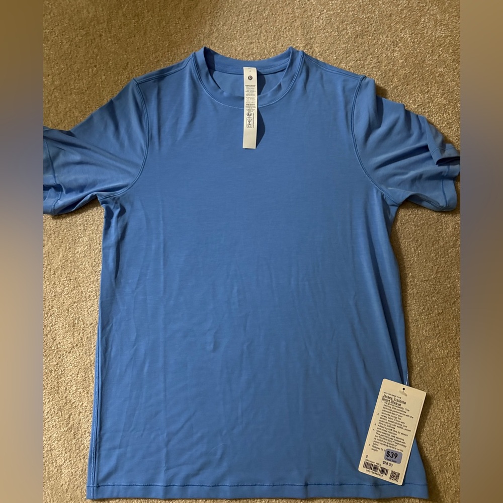 Lululemon Jersey Training Short Sleeve NWT pool party